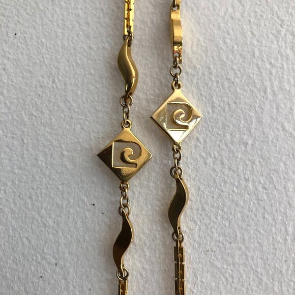 Vintage PIERRE CARDIN Logo Necklace 36" Gold Tone Square Link - Picture 3 of 6
